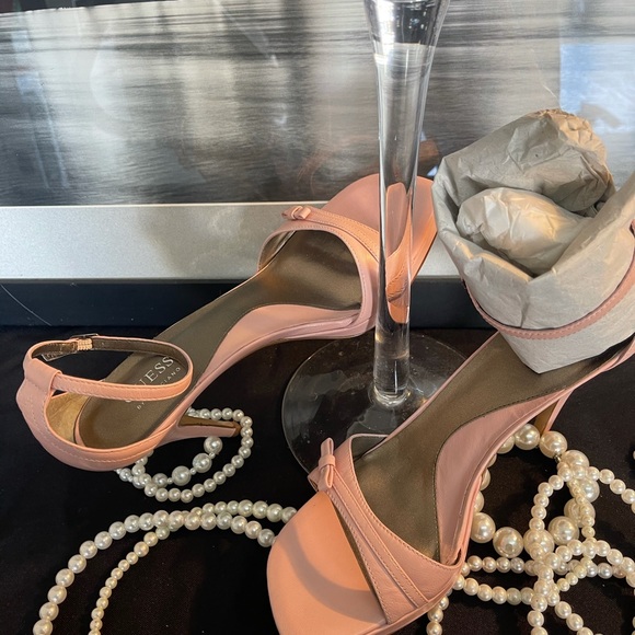 Guess Cassandra LT Pink Leather Ankle Strap Heels - Picture 6 of 11